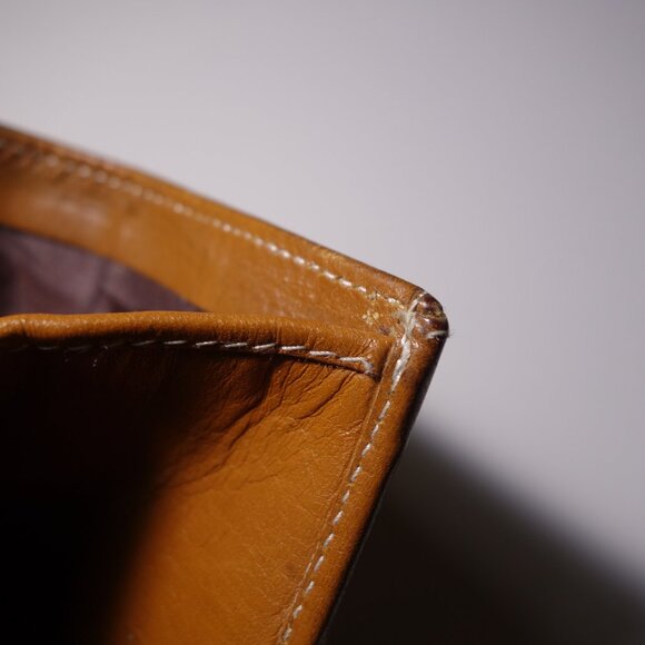 Vtg Fendi Roma Card & Key Case Holder Made In Italy, 2.5 in x 4.25 in (Folded) - Picture 15 of 16